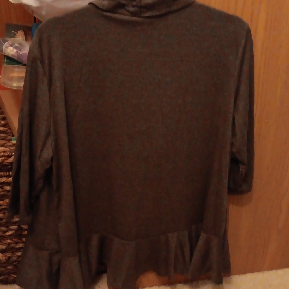 Cardigan - Picture 2 of 5